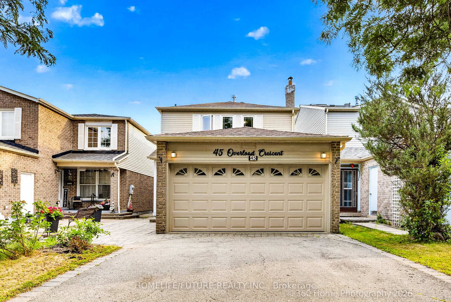 45 Overlord Crescent