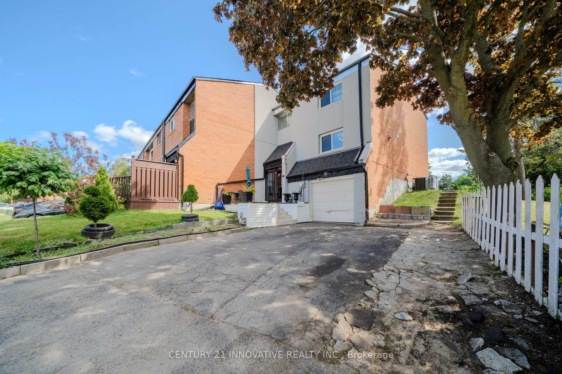 5 Cheatham Place