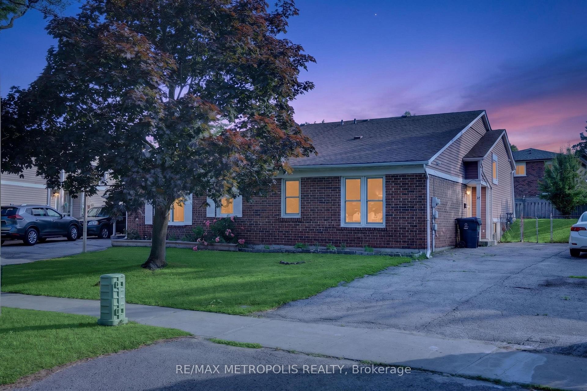 16 Stanbridge Court