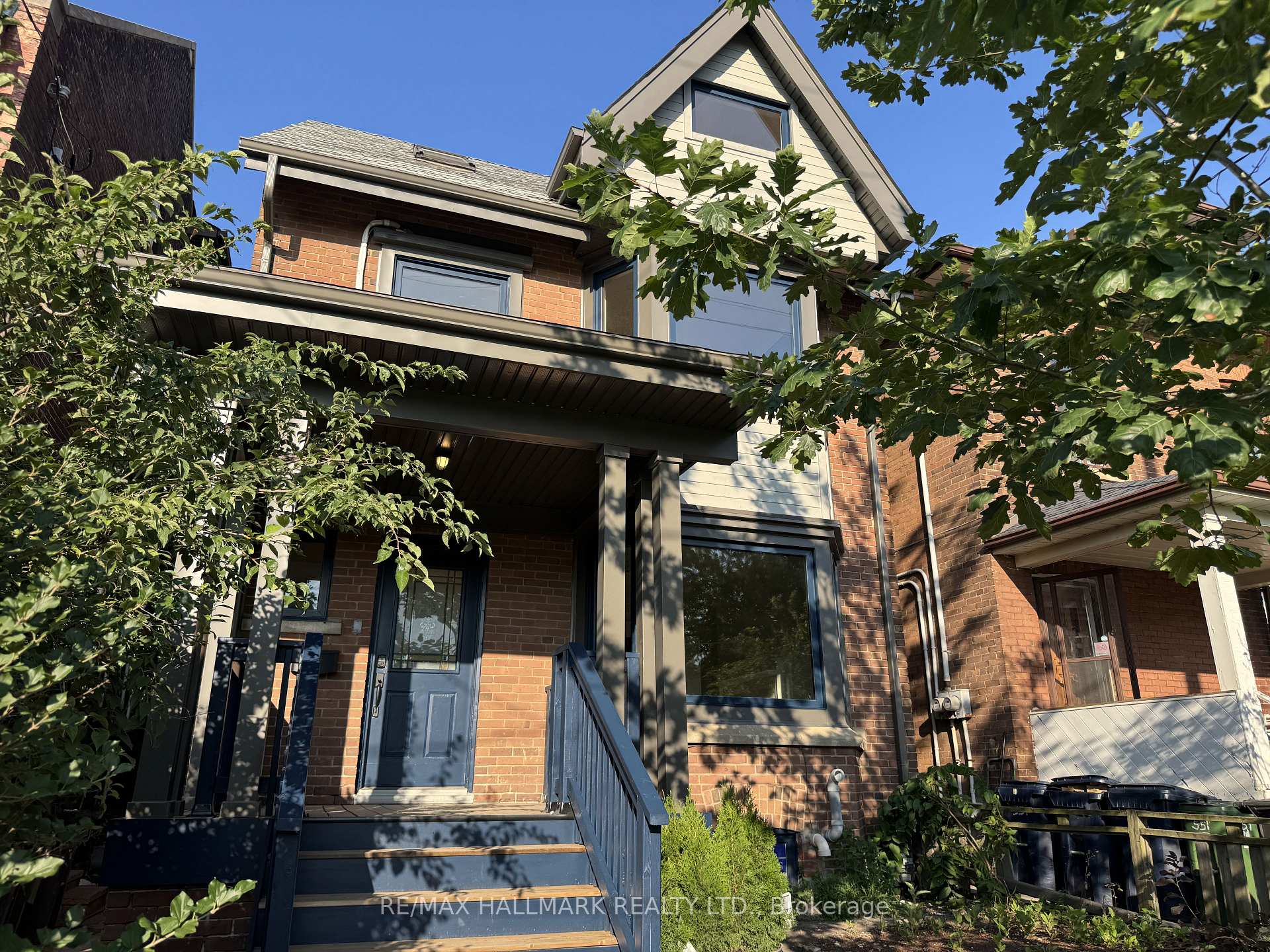 553 Broadview Avenue