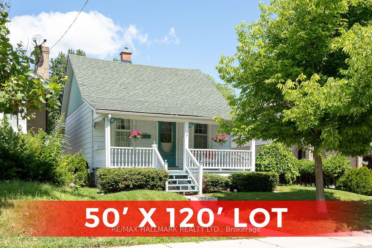 40 Pinegrove Avenue