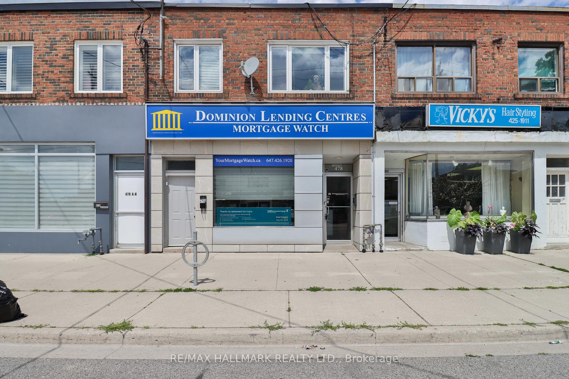 478 Cosburn Avenue N