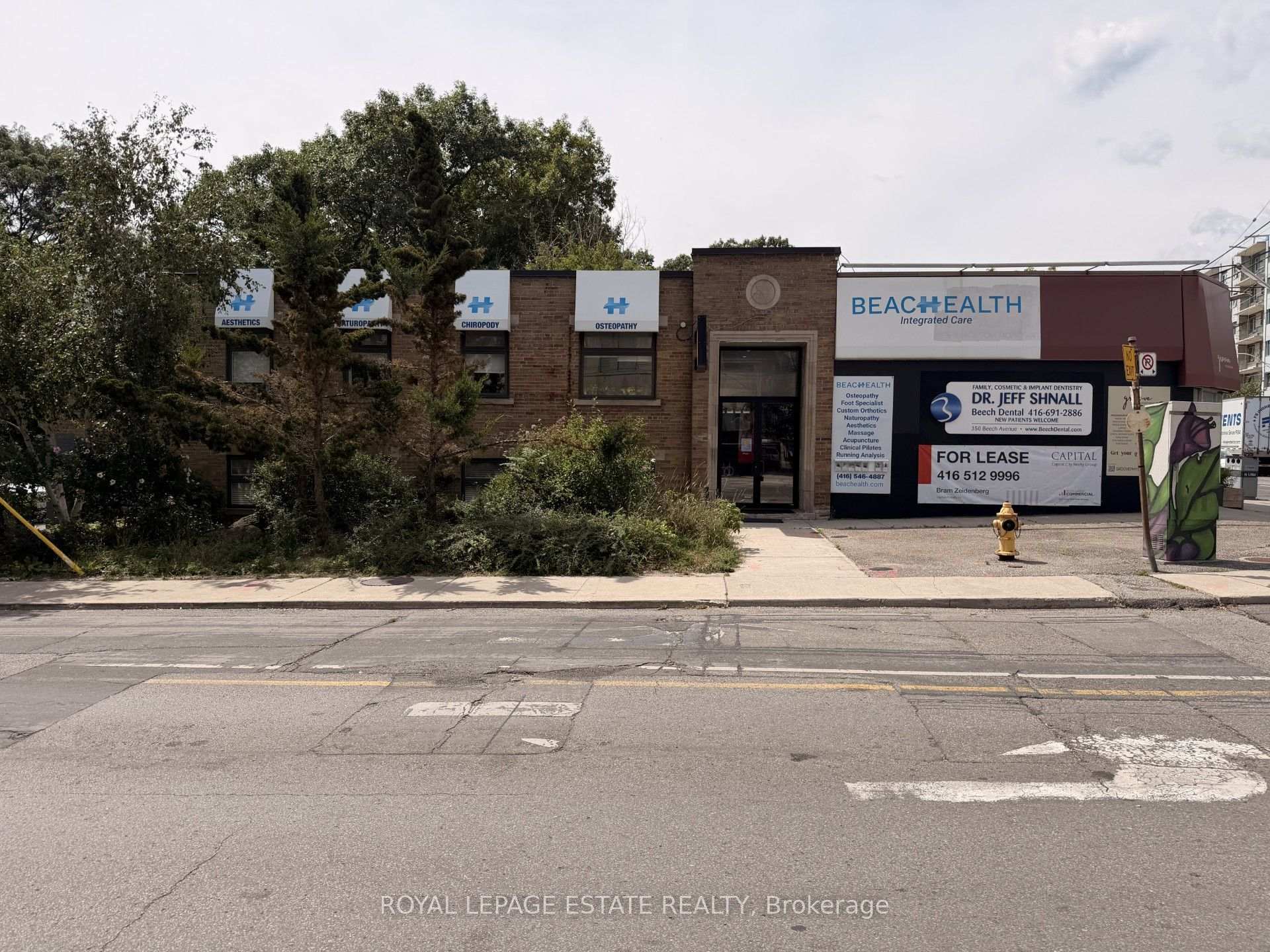 855 Kingston Road