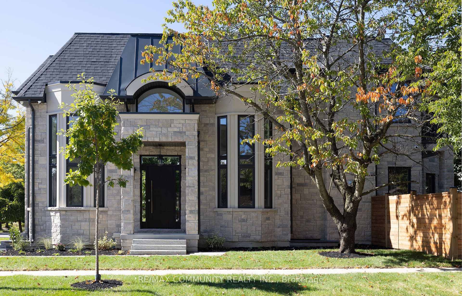 12 Port Royal Trail