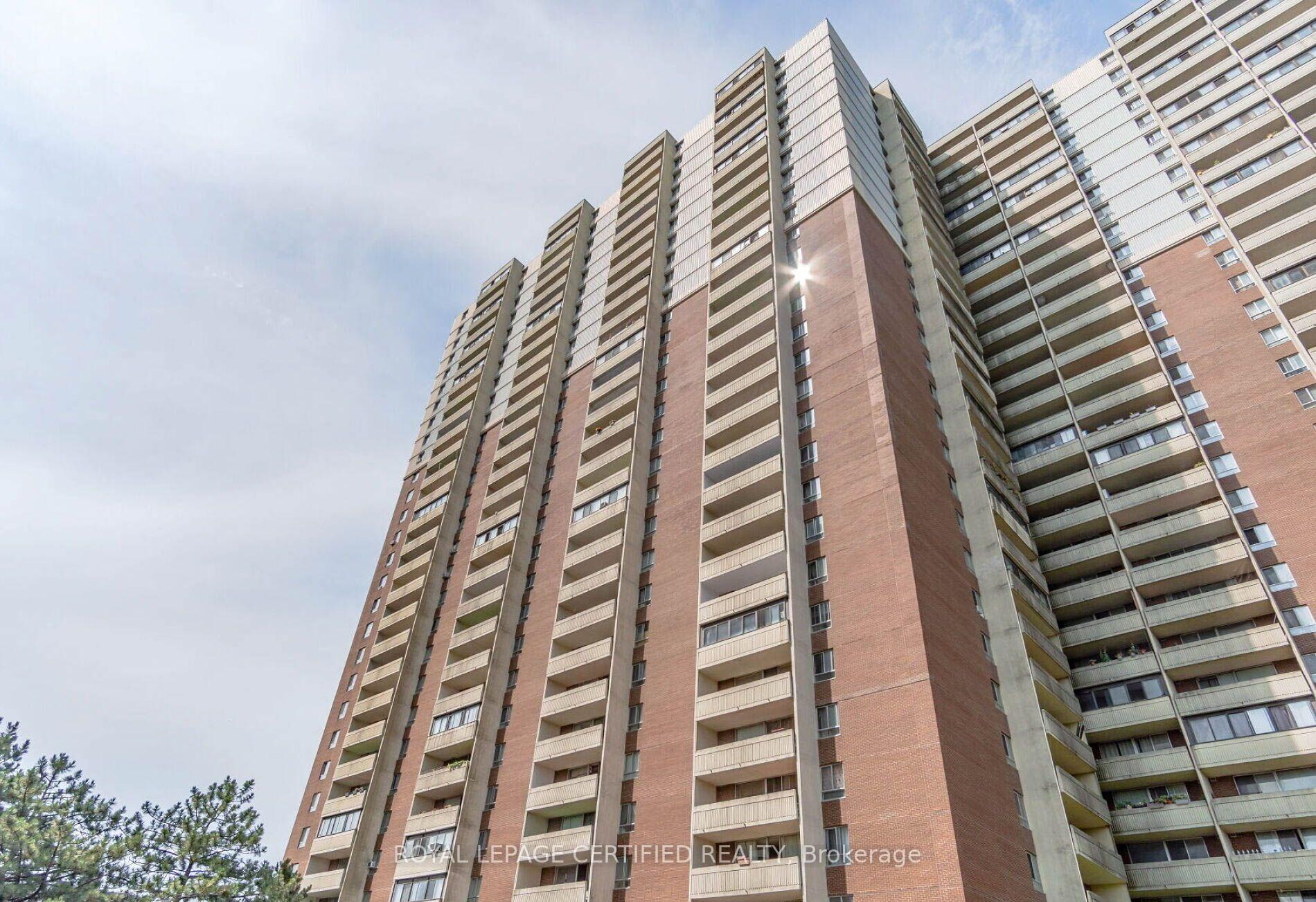 1 Massey Square