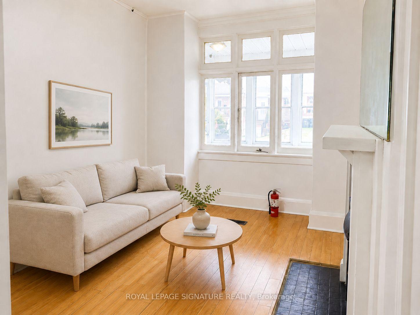 916 Woodbine Avenue