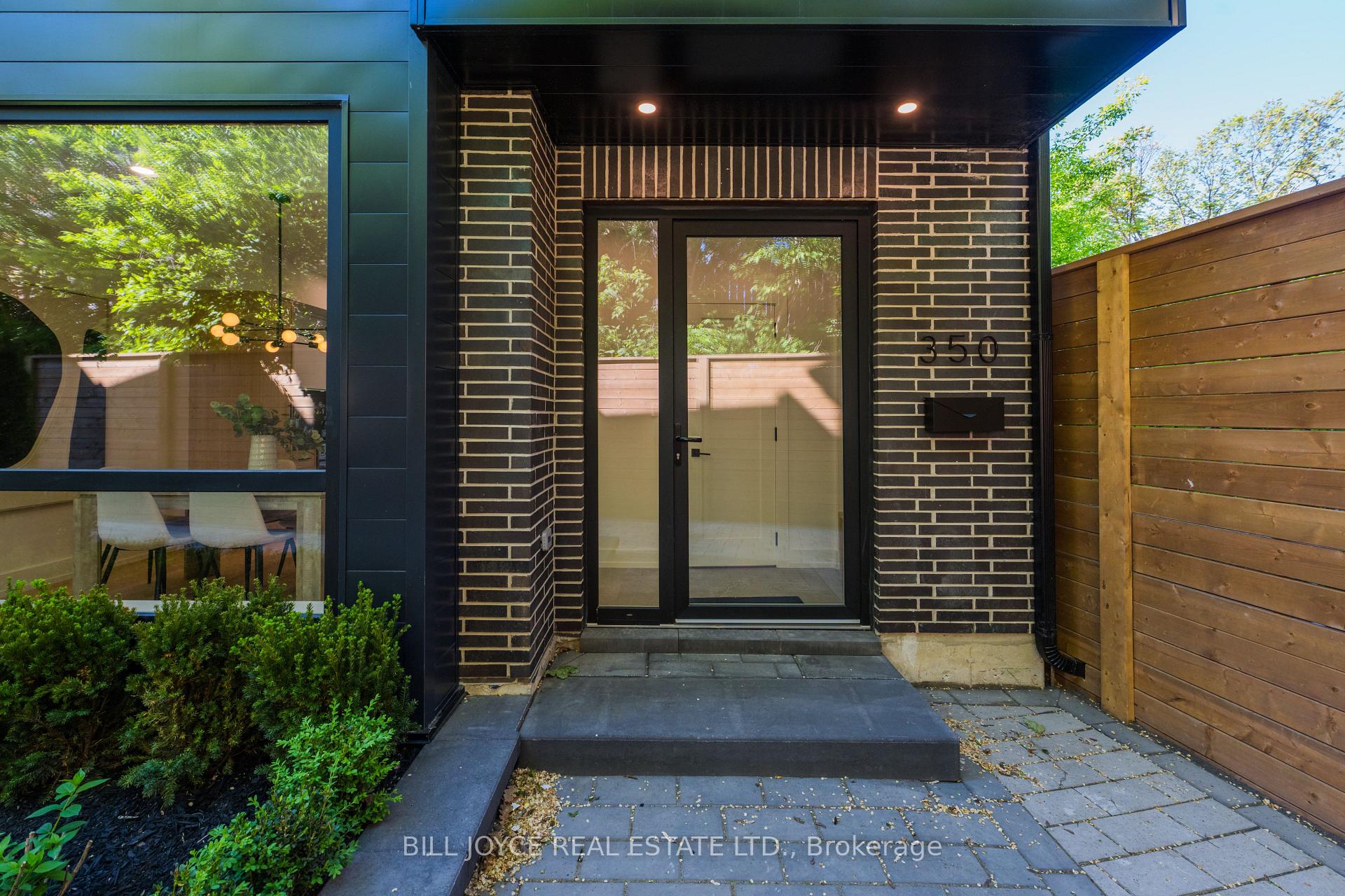 350 Lee Avenue