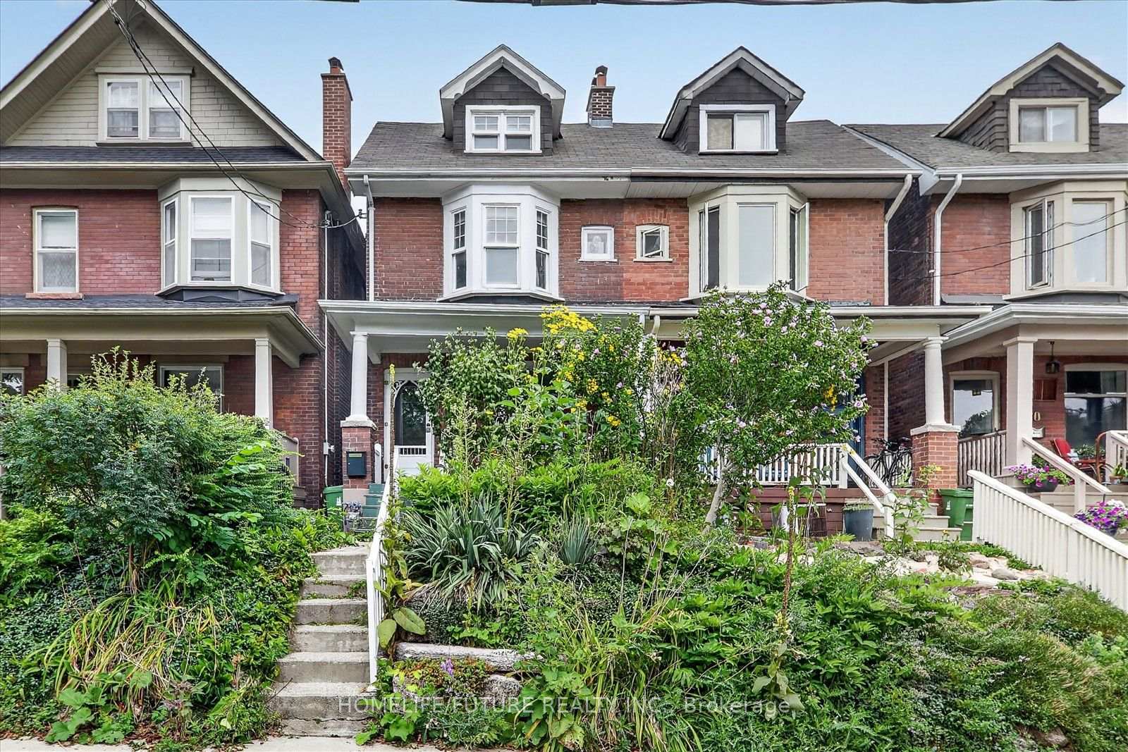 56 Sparkhall Avenue