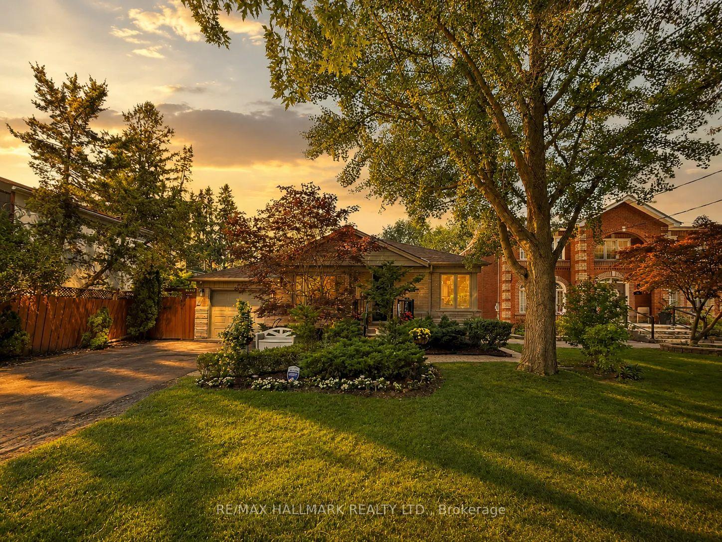 52 Colonel Danforth Trail