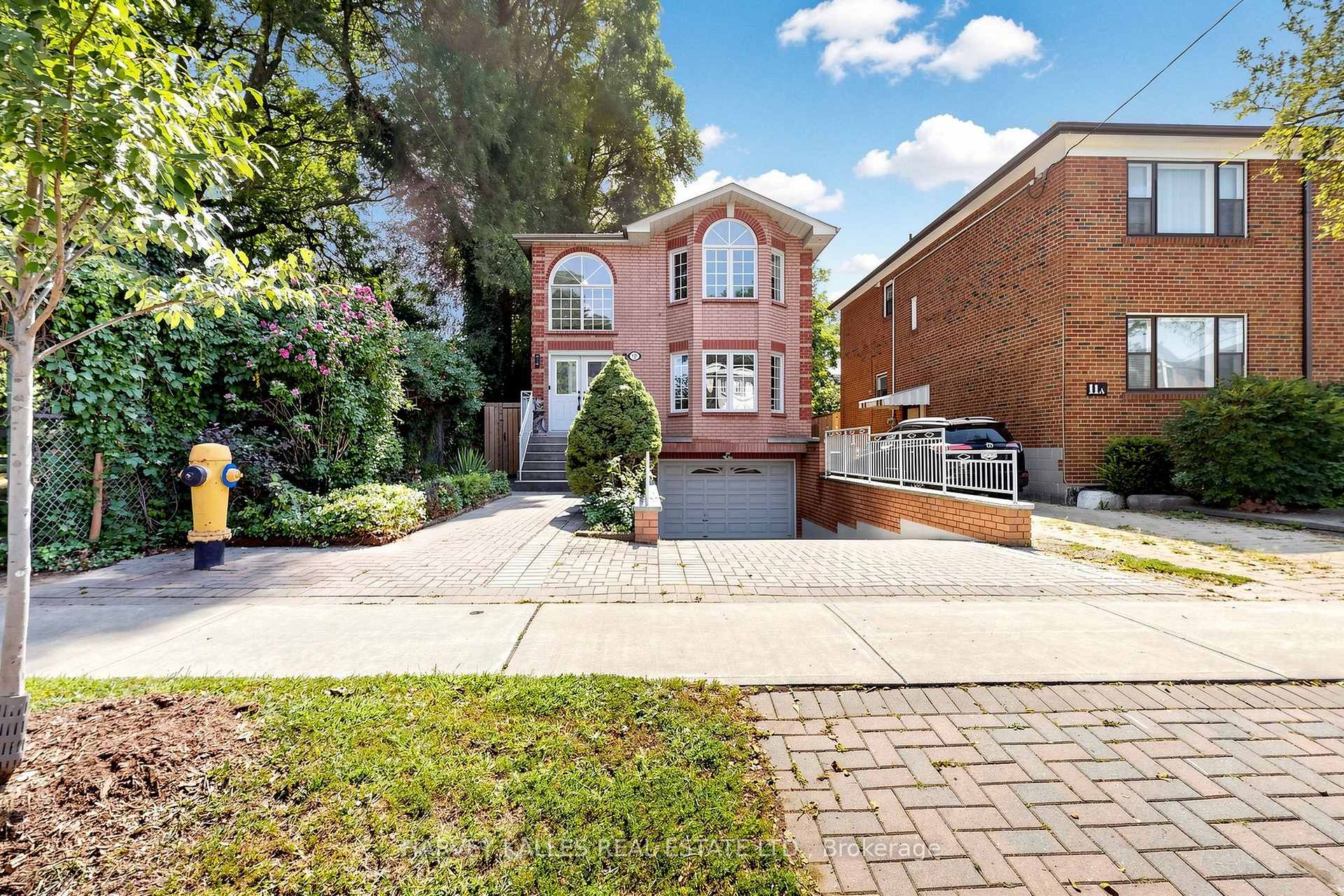 15 Woodville Avenue