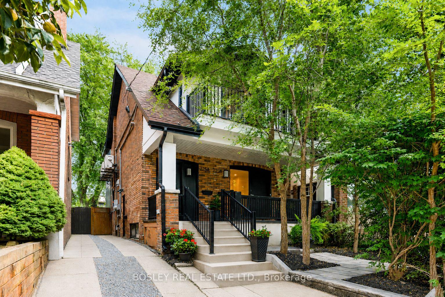 225 Gainsborough Road