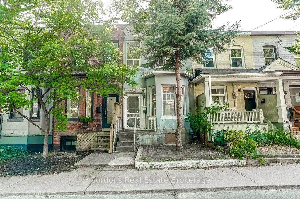 166 Munro Street