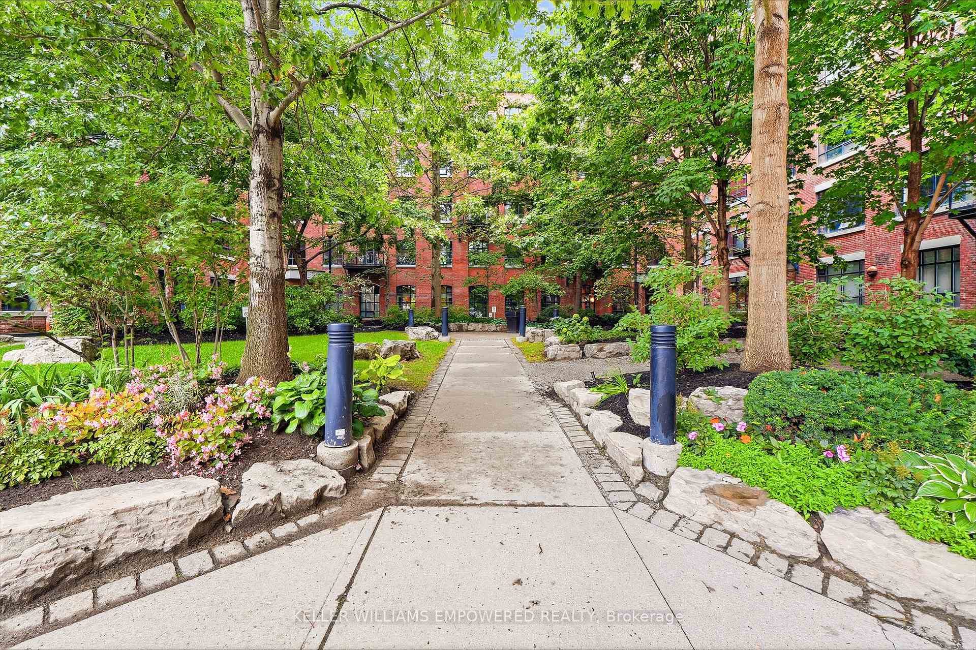 68 Broadview Avenue