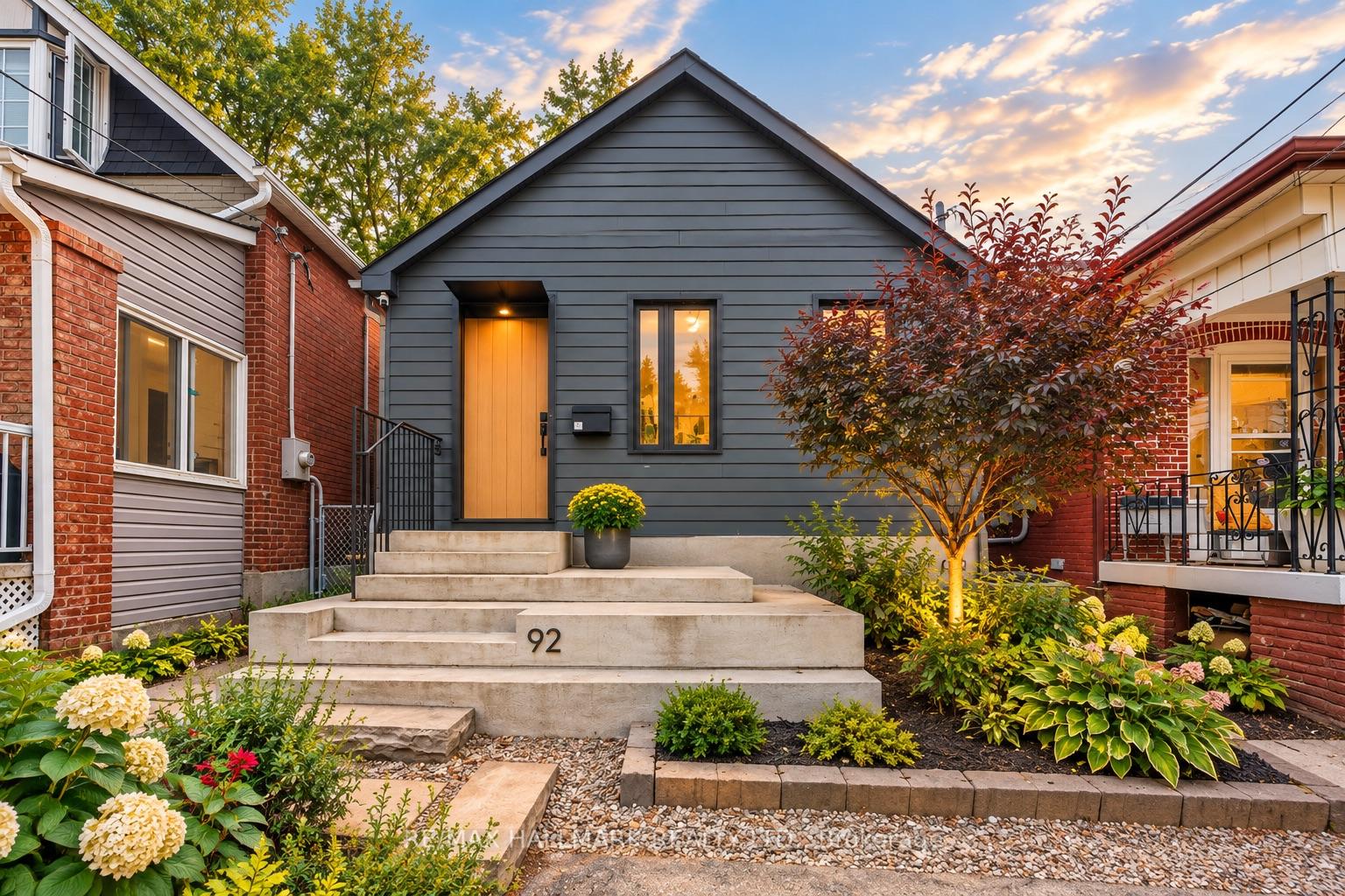 92 Chisholm Avenue