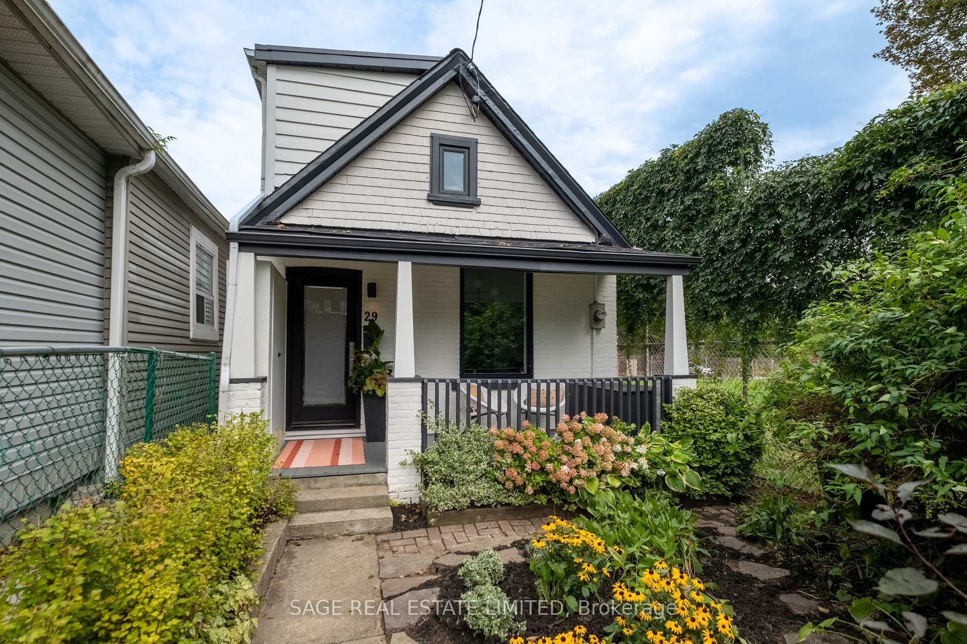 29 Bushell Avenue