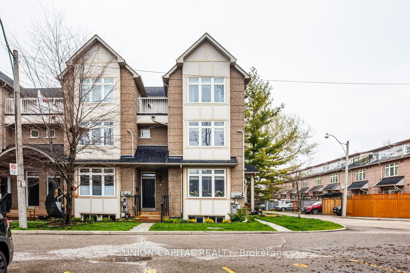 1 Bastedo Avenue