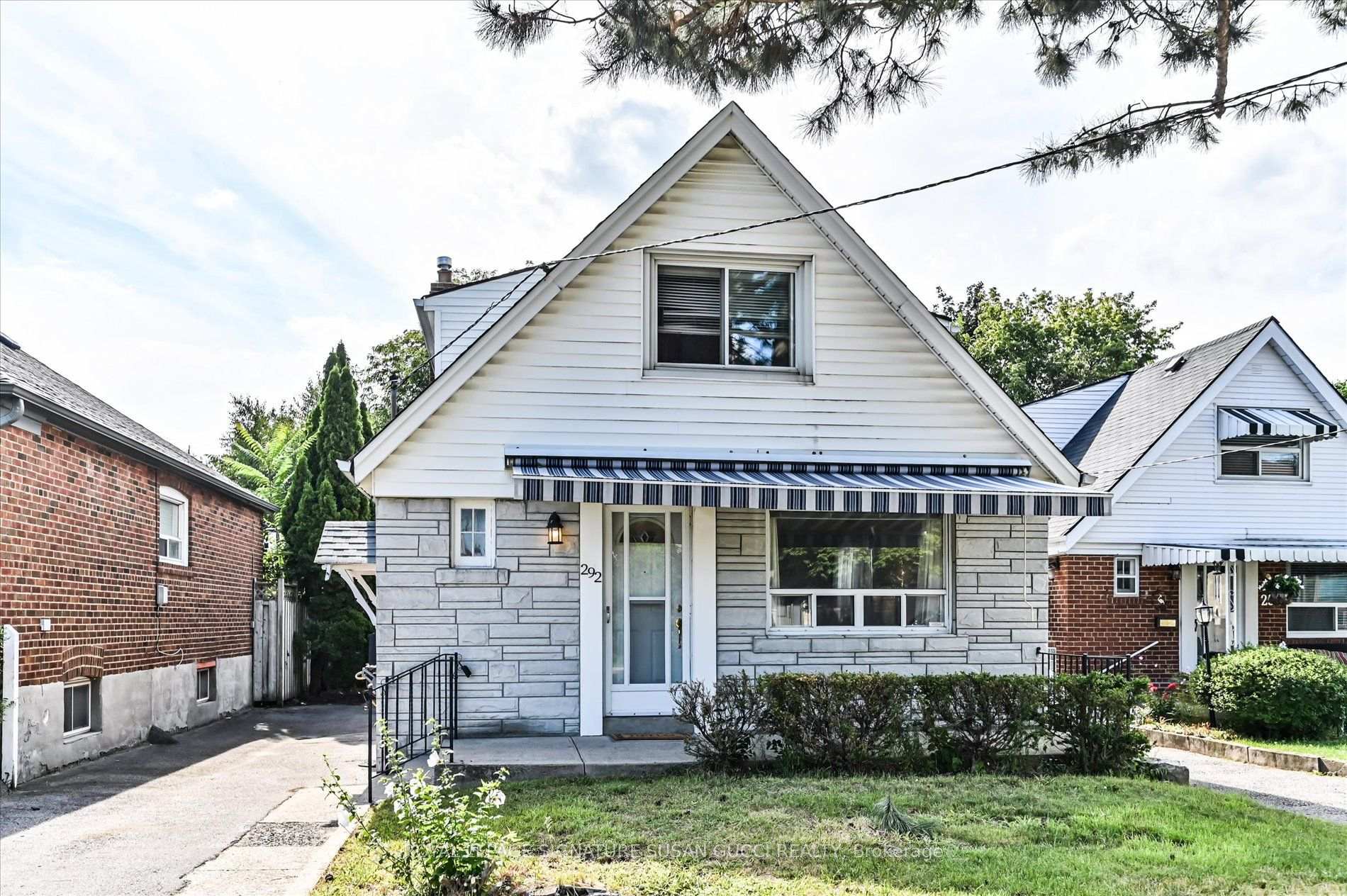 292 Glebemount Avenue