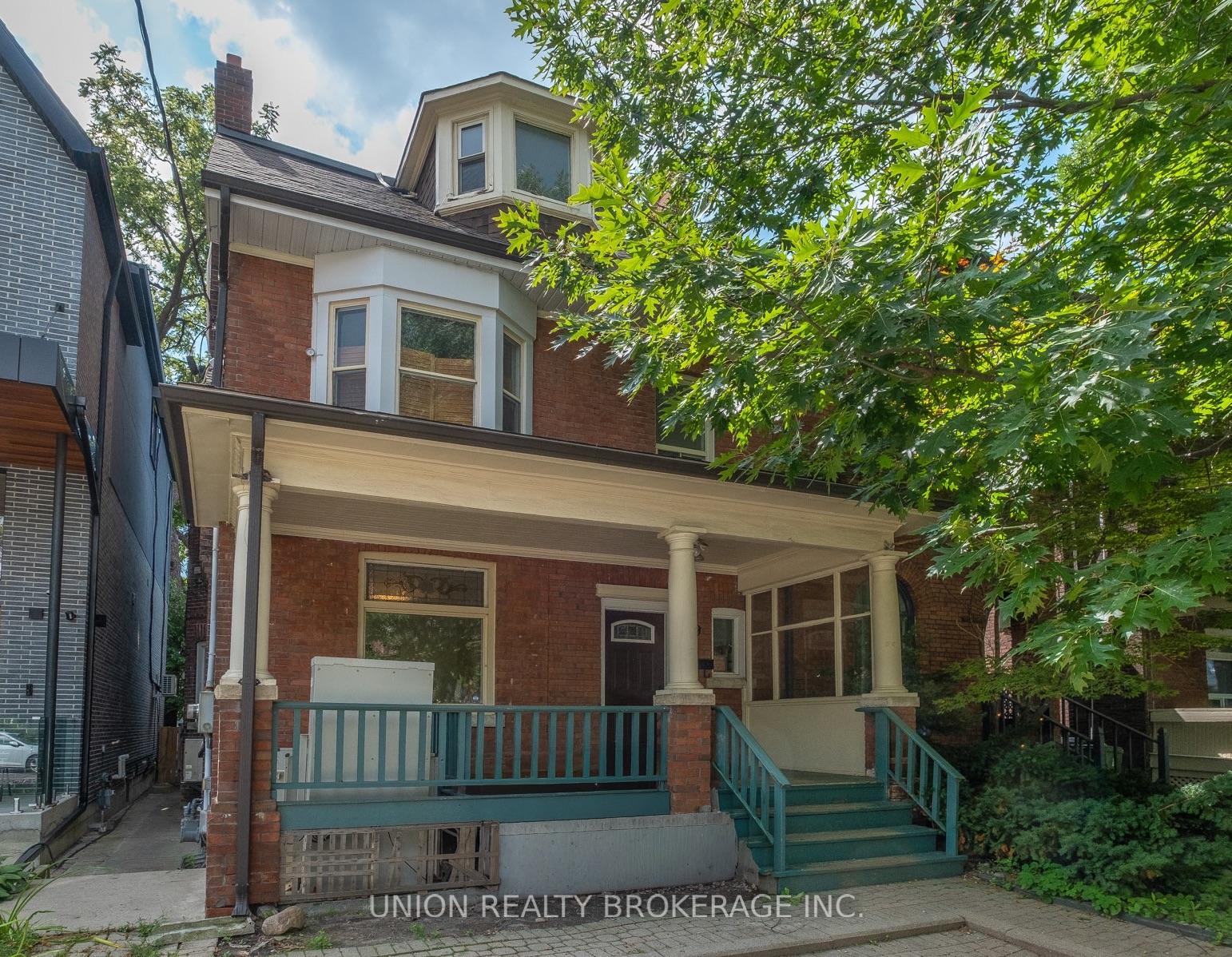 9 Simpson Avenue