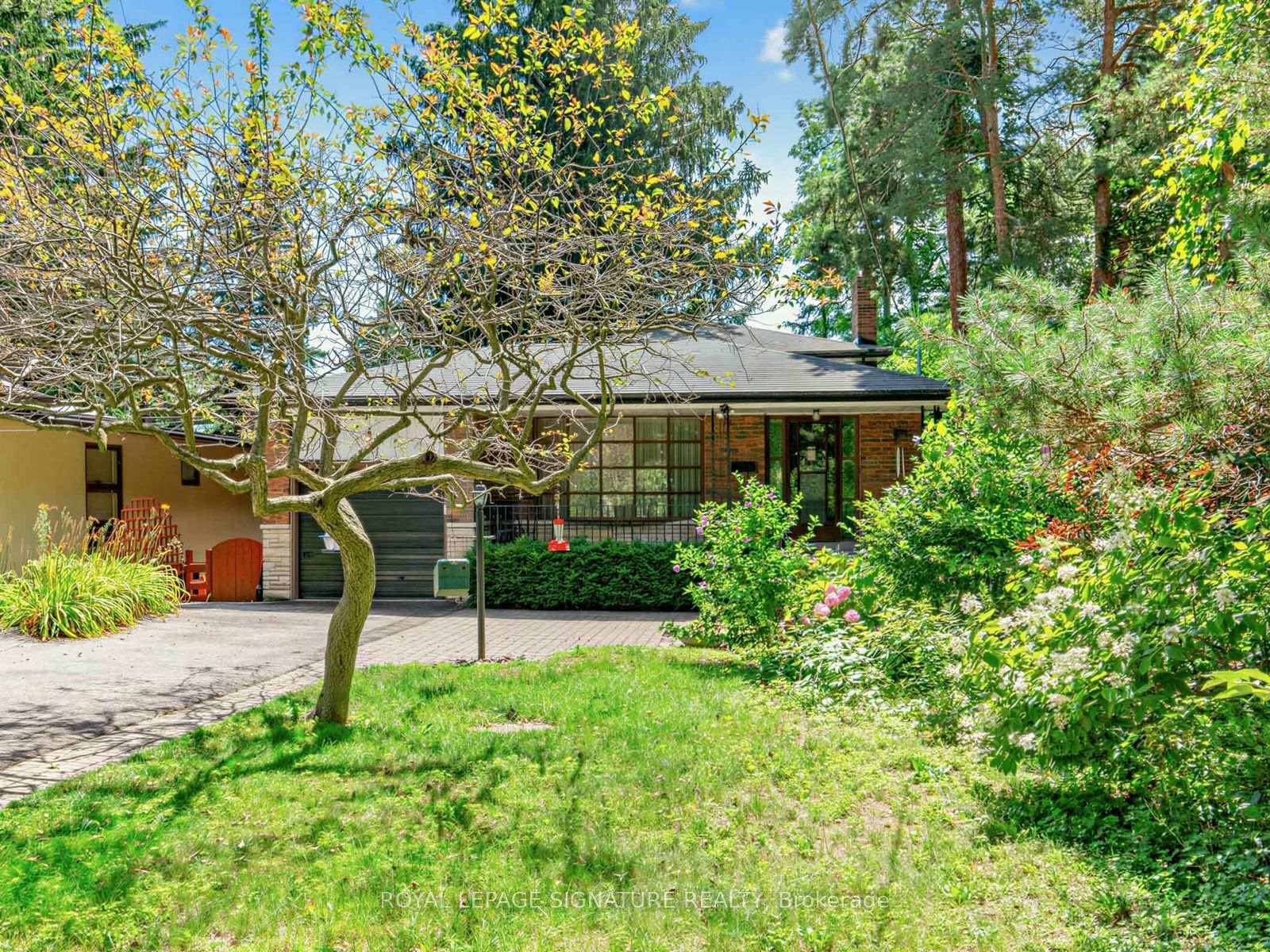 162 Bathgate Drive