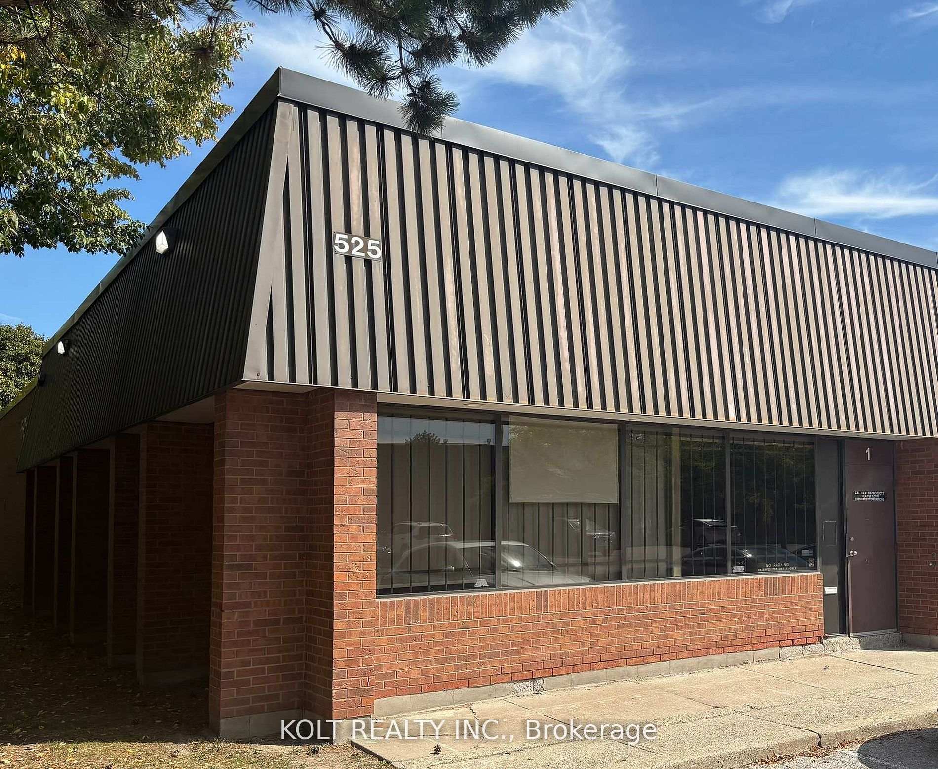 525 Milner Avenue