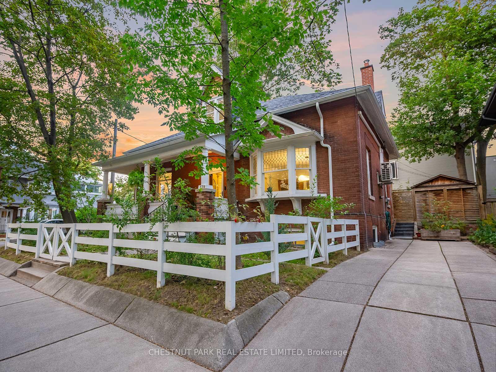 139 Hammersmith Avenue