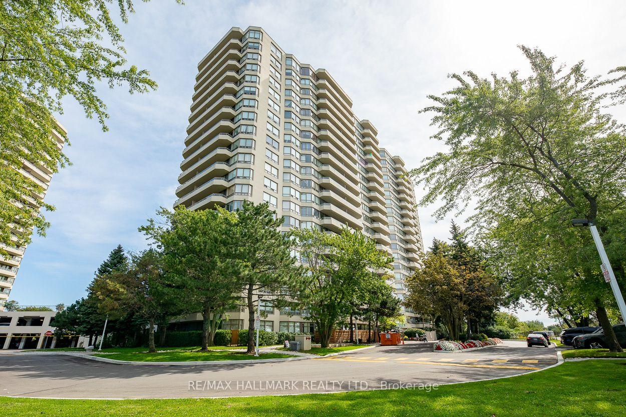1 Greystone Walk Drive