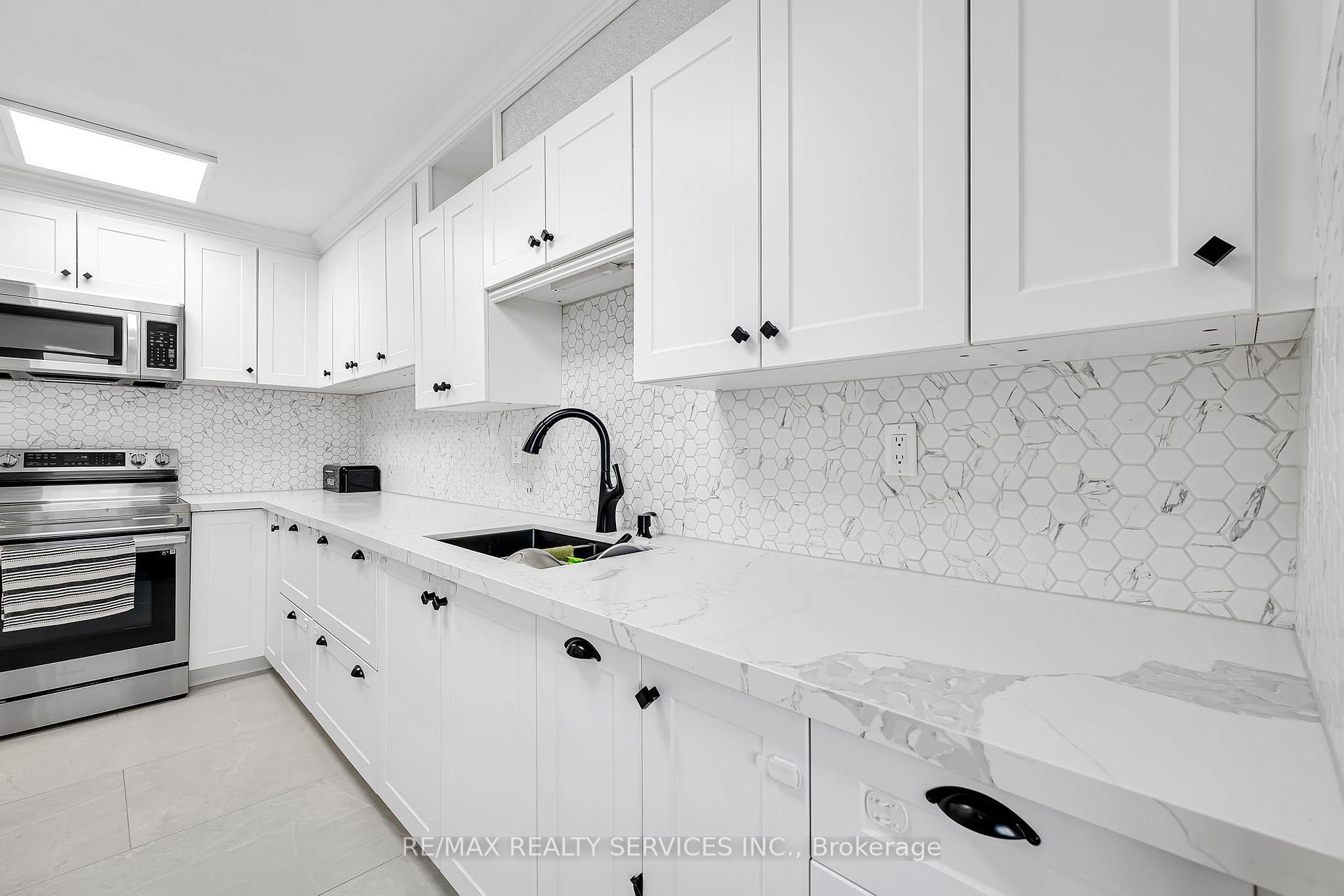 180 Markham Road