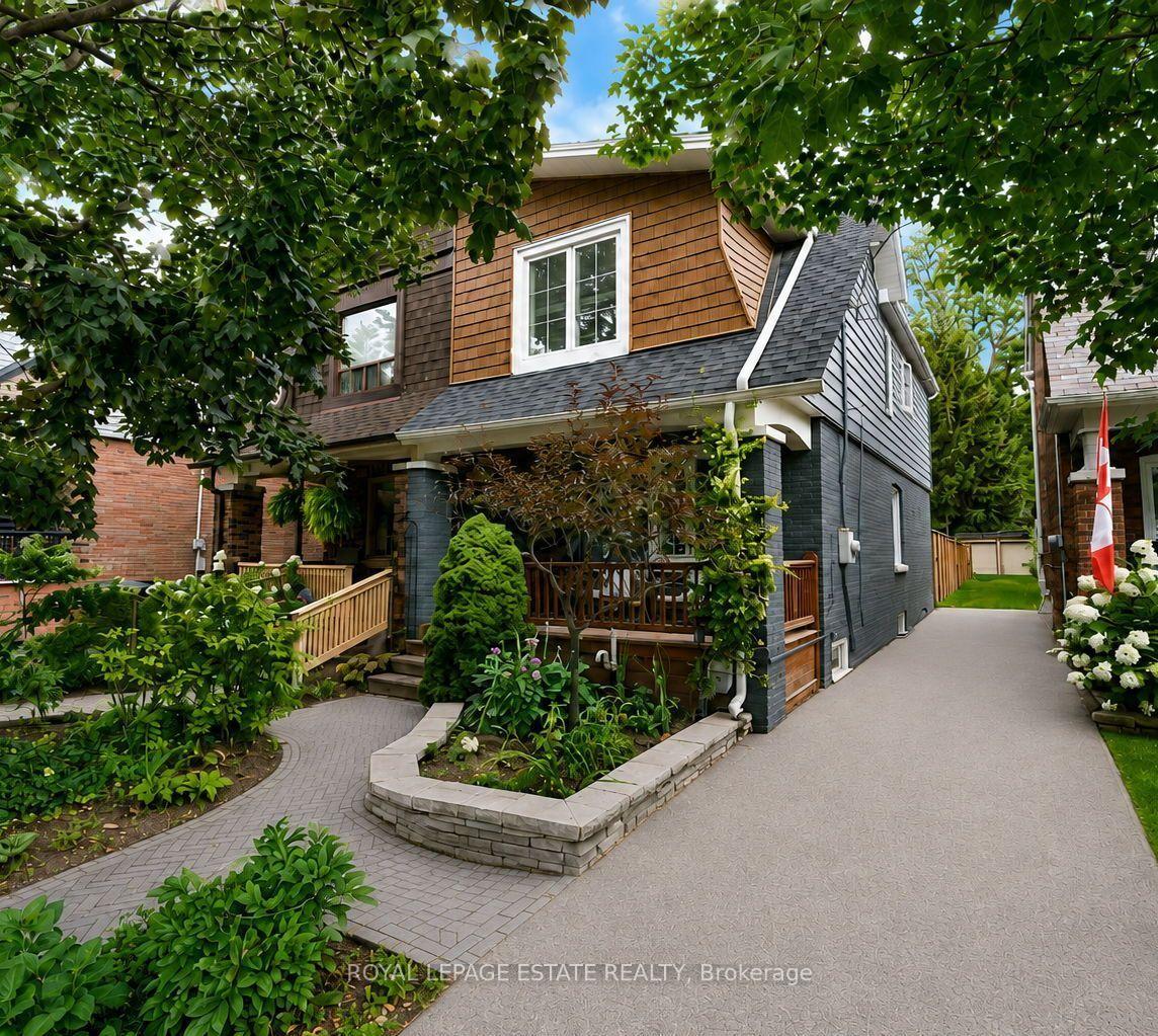 11 Hemlock Avenue
