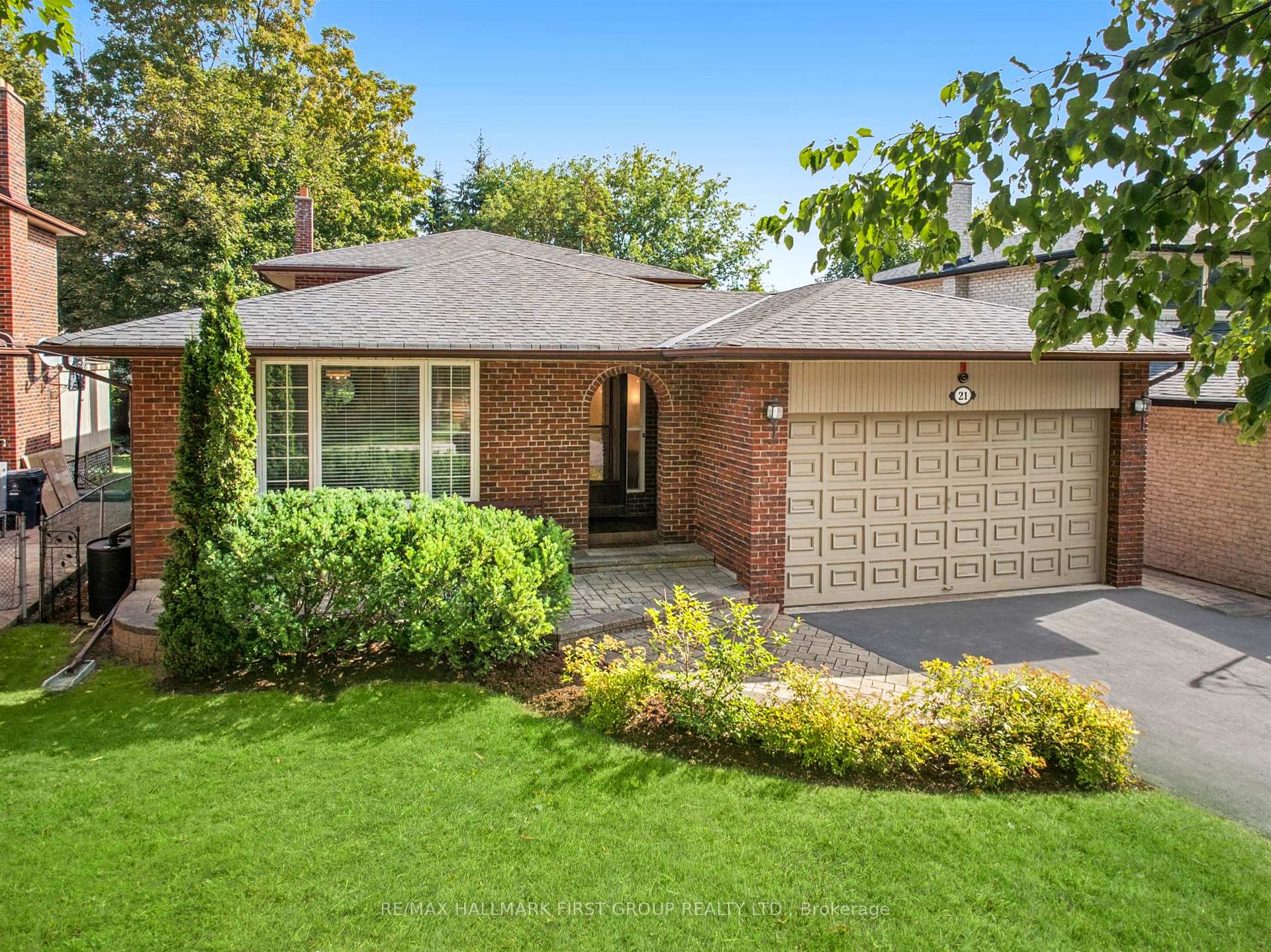 21 Ivan Road