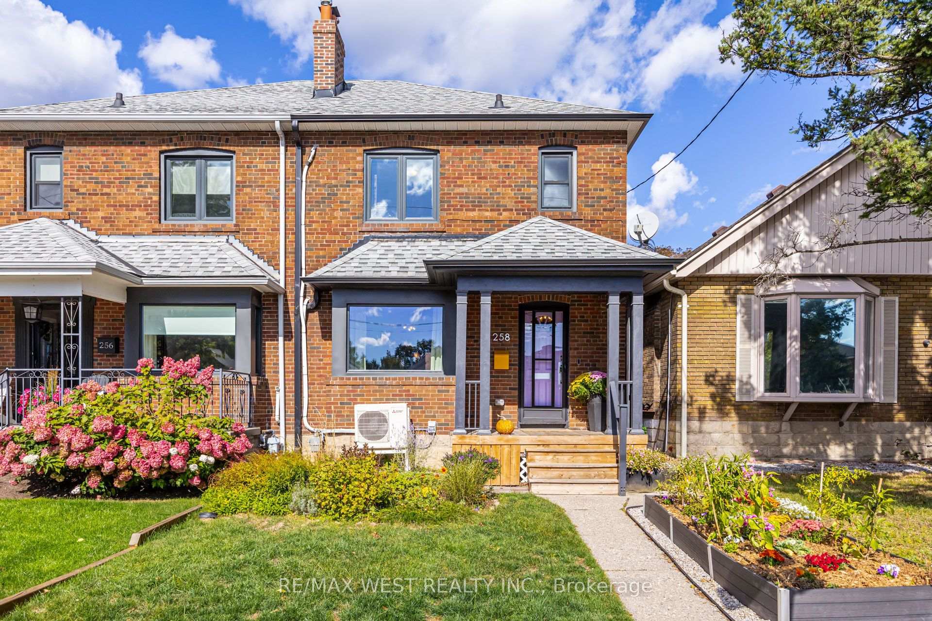 258 O'connor Drive
