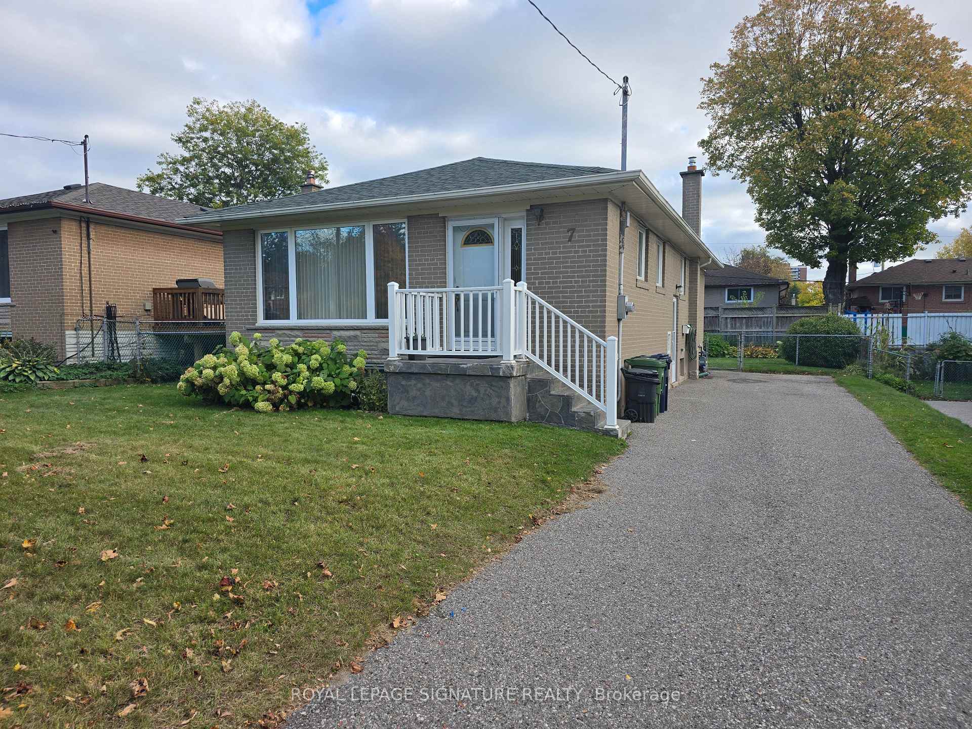 7 Scotchdale Avenue