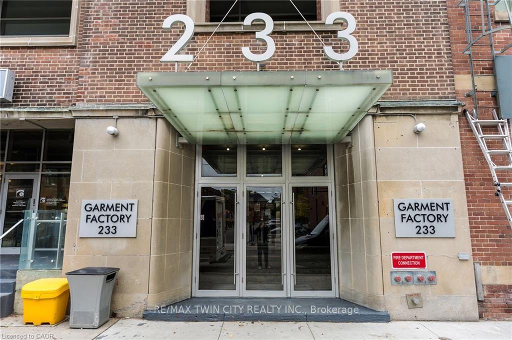 233 Carlaw Avenue