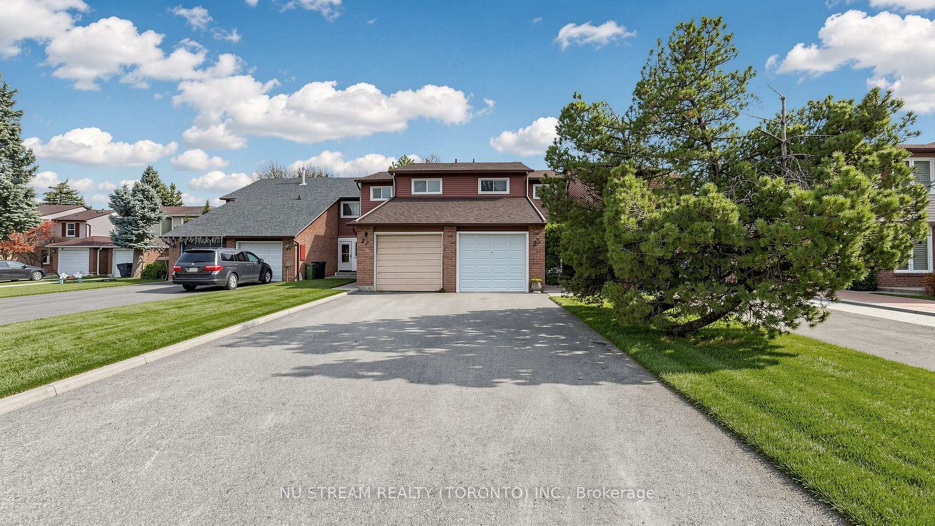 25 Treetops Court