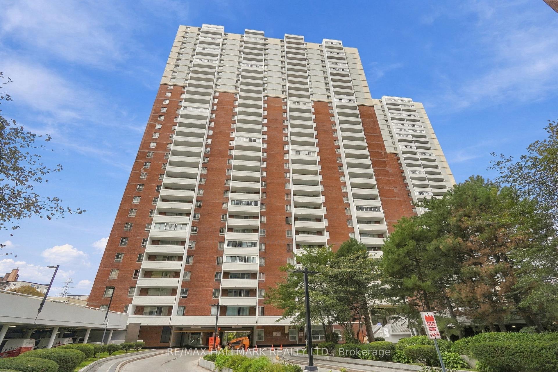 1 Massey Square