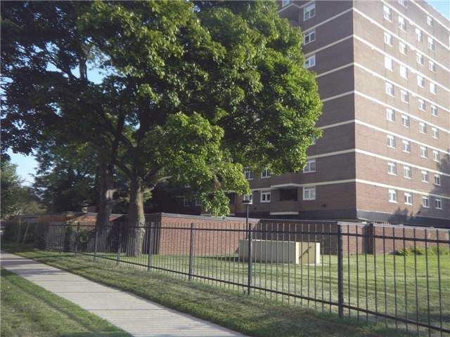 40 Chichester Pl