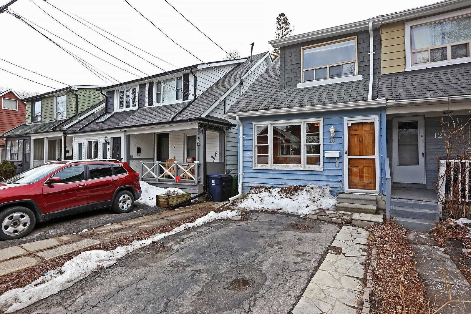 10 Newman Ave