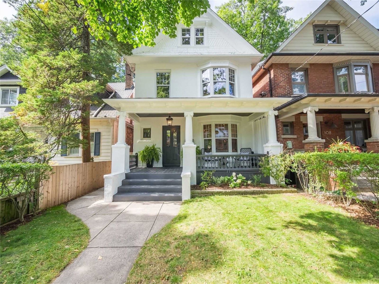 106 Scarborough Rd