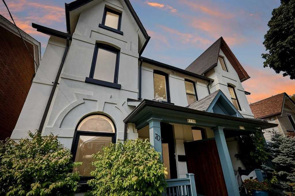 70 Osborne Ave