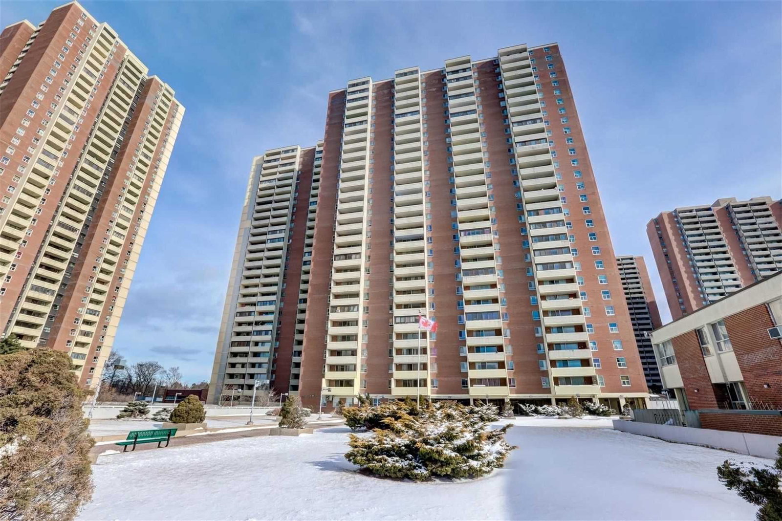 5 Massey Sq