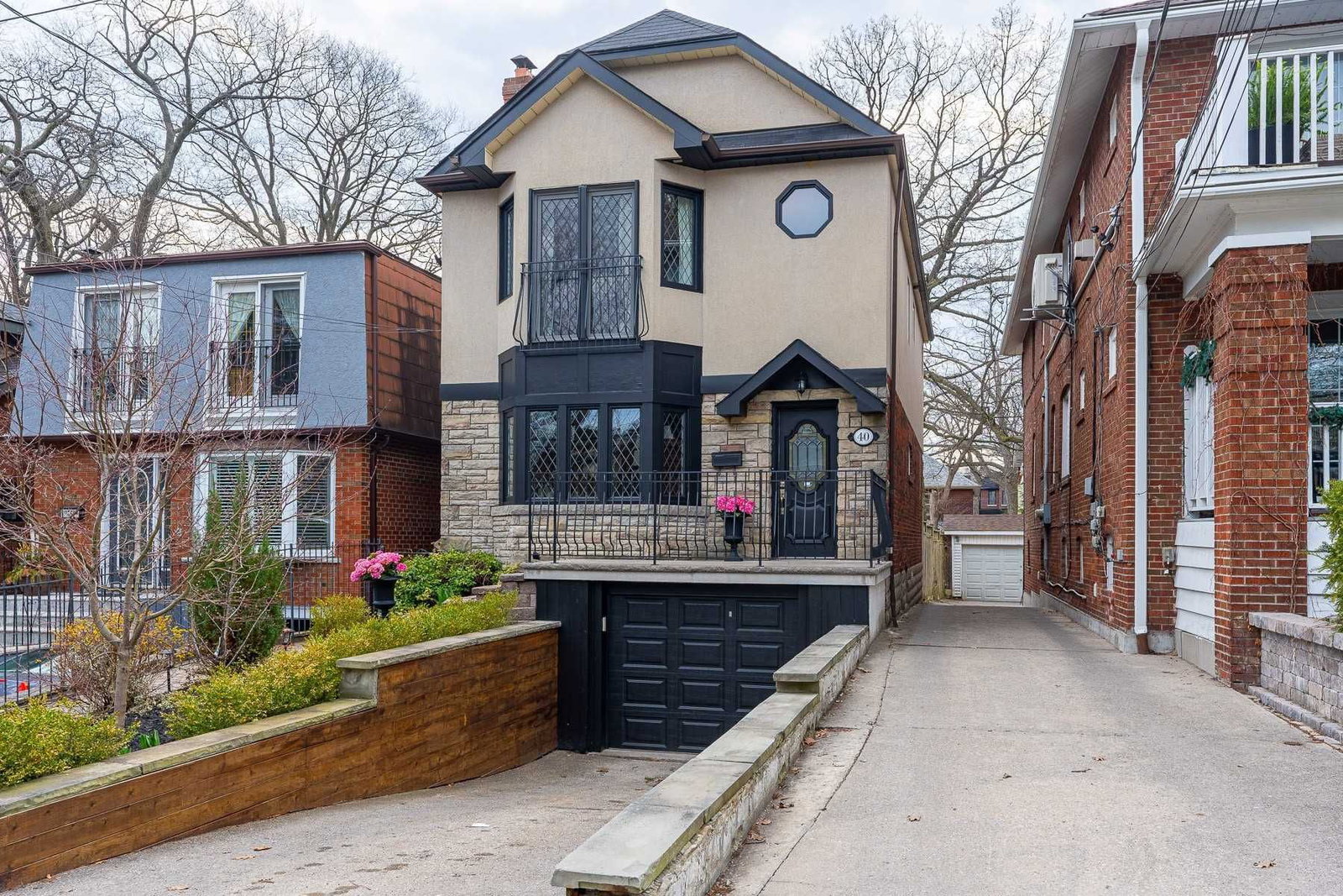 40 Courcelette Rd