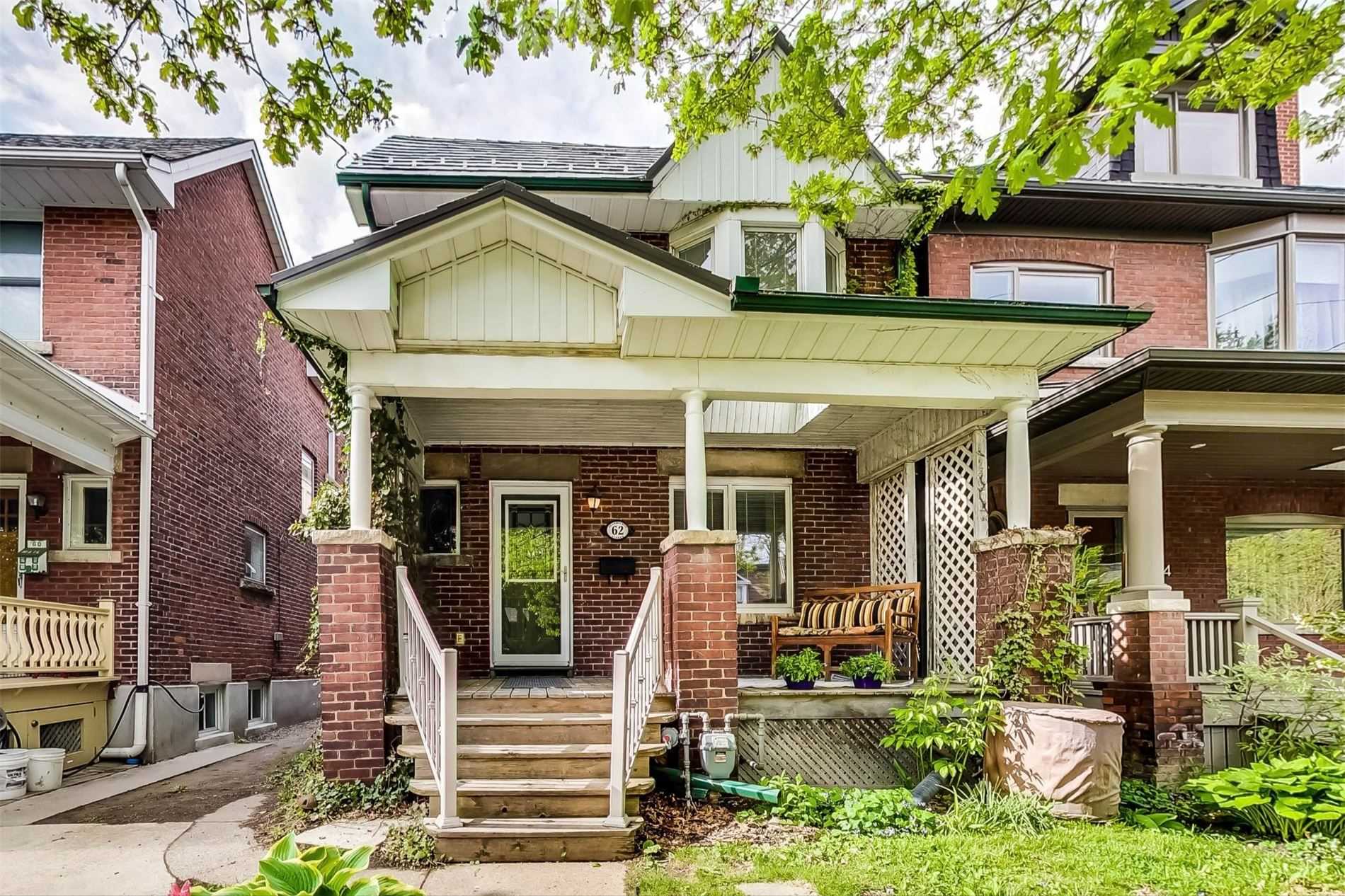 62 Dearbourne Ave