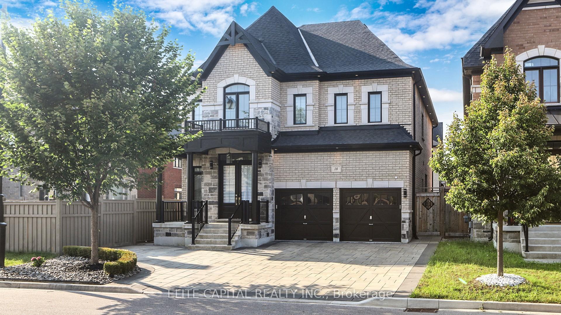 18 Rotondo Crescent