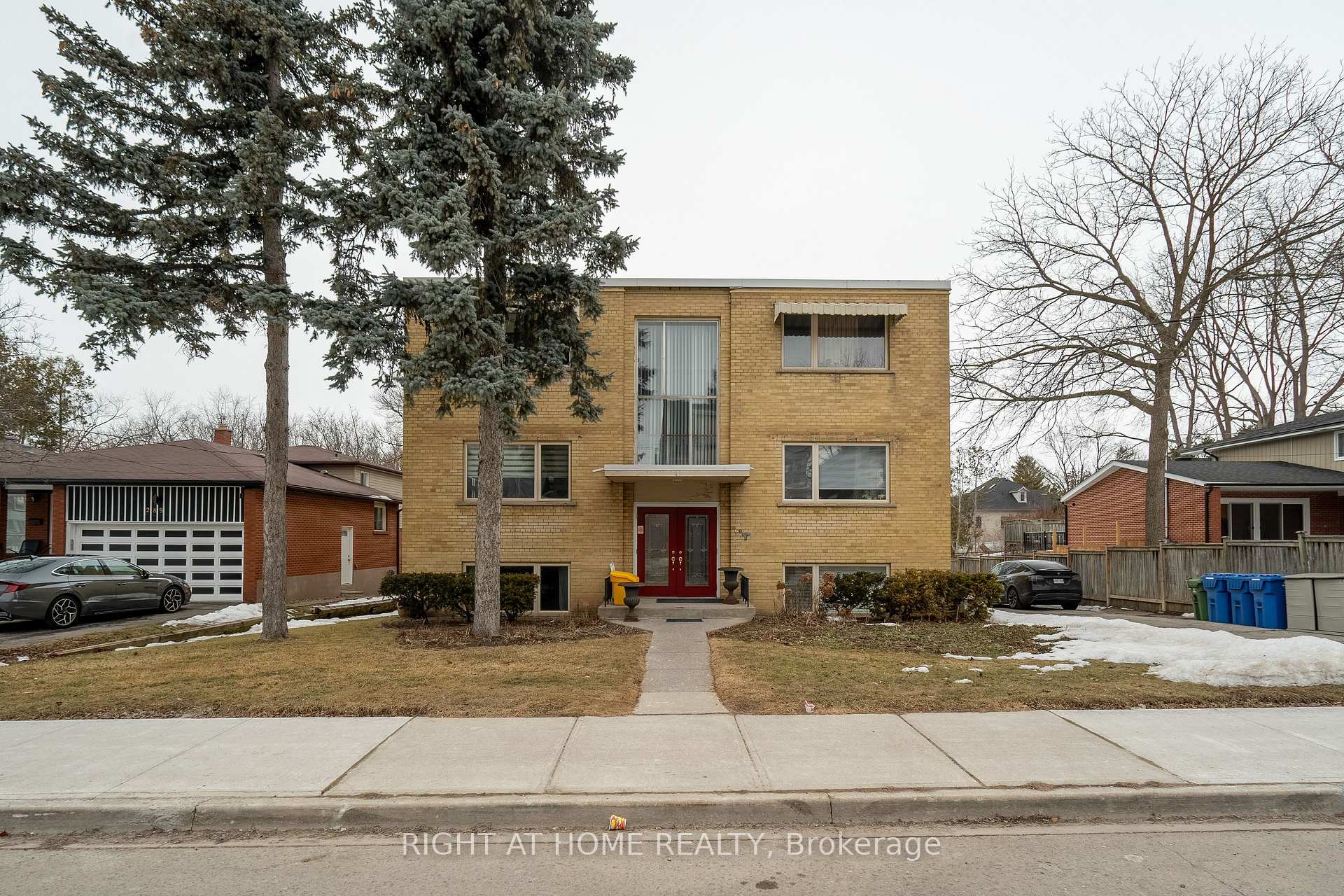 285 Richmond Street