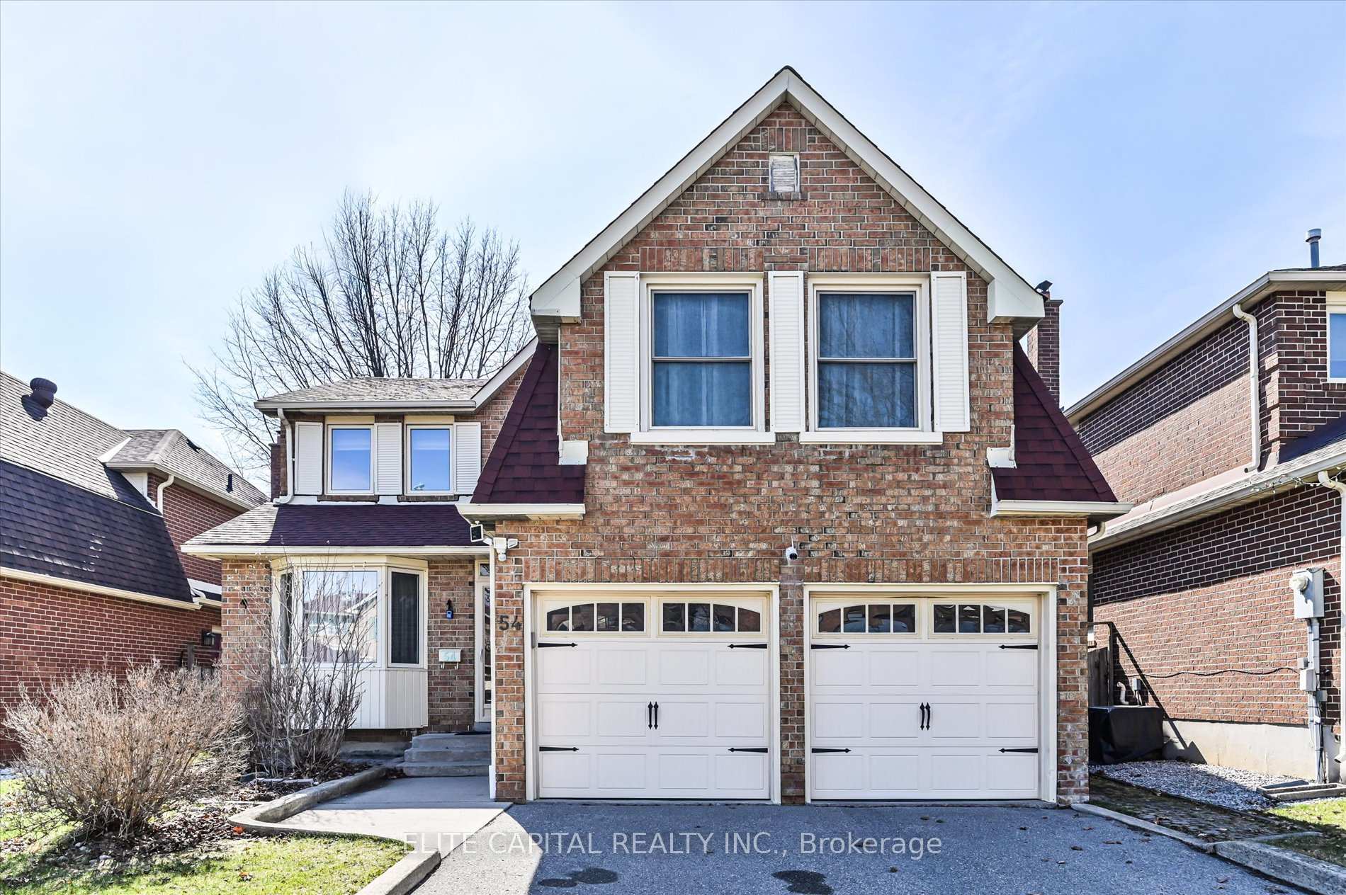 54 Bauer Crescent