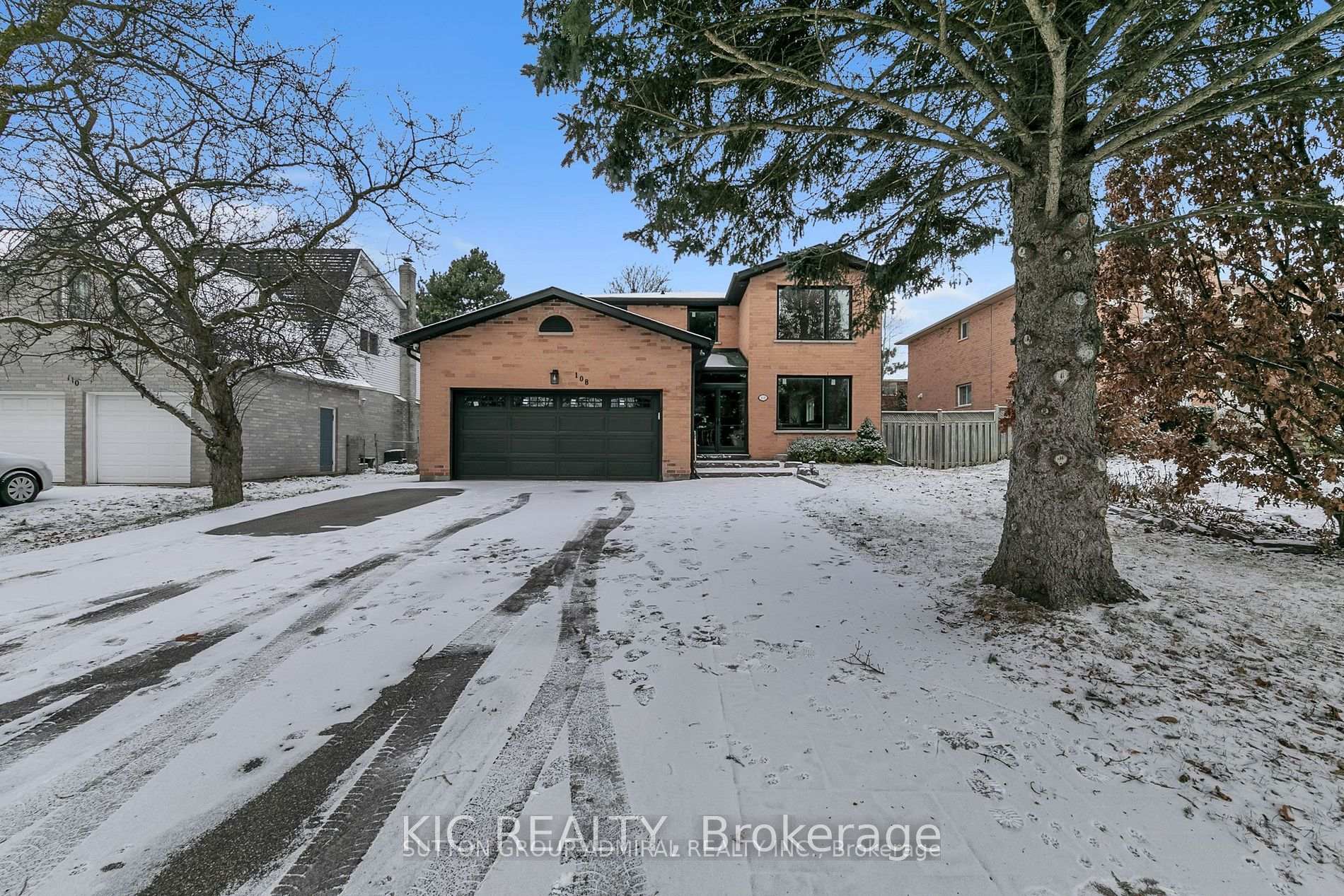 108 Cardinal Crescent