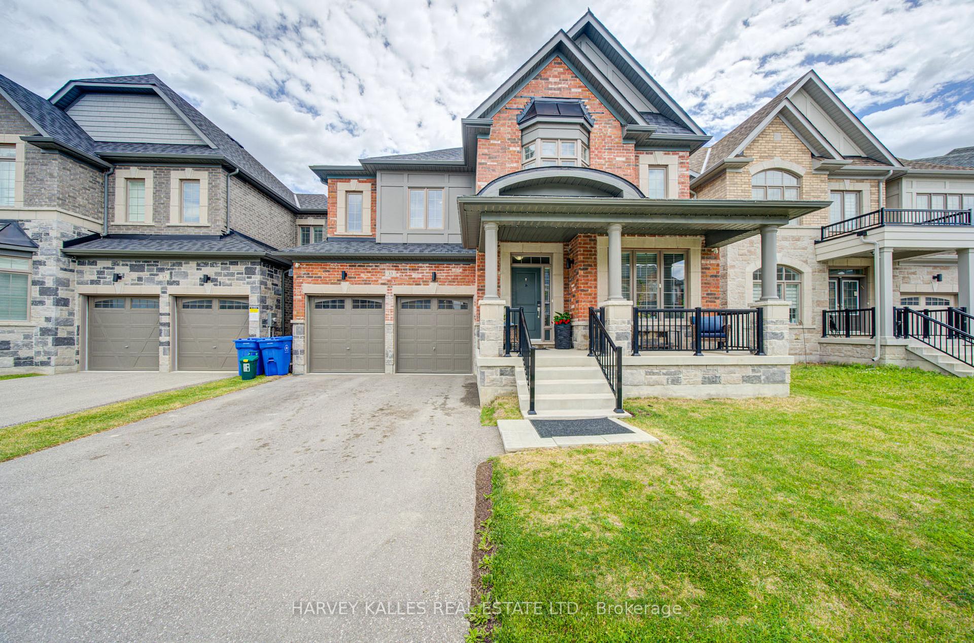 33 Concert Hill Way