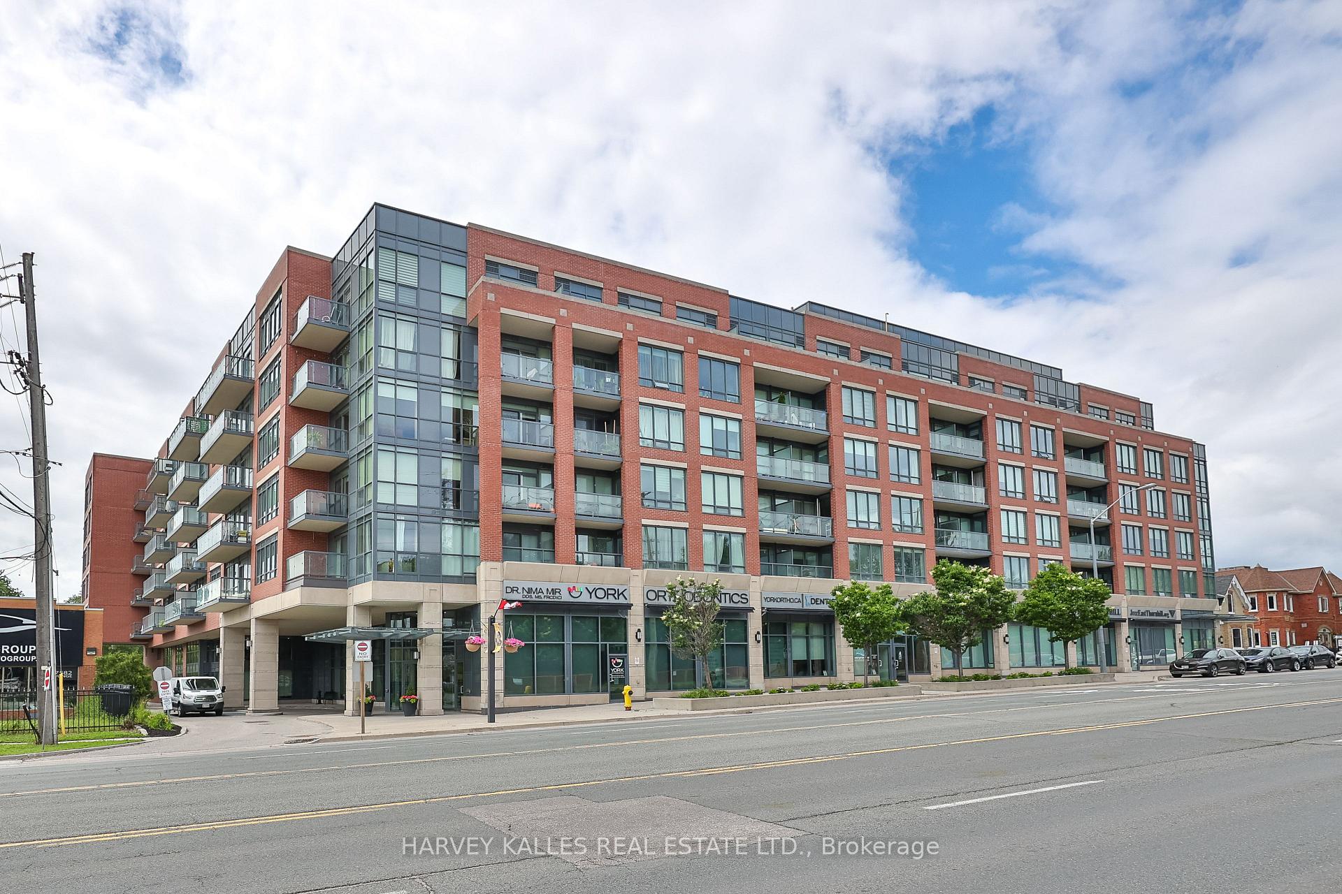 7608 Yonge Street