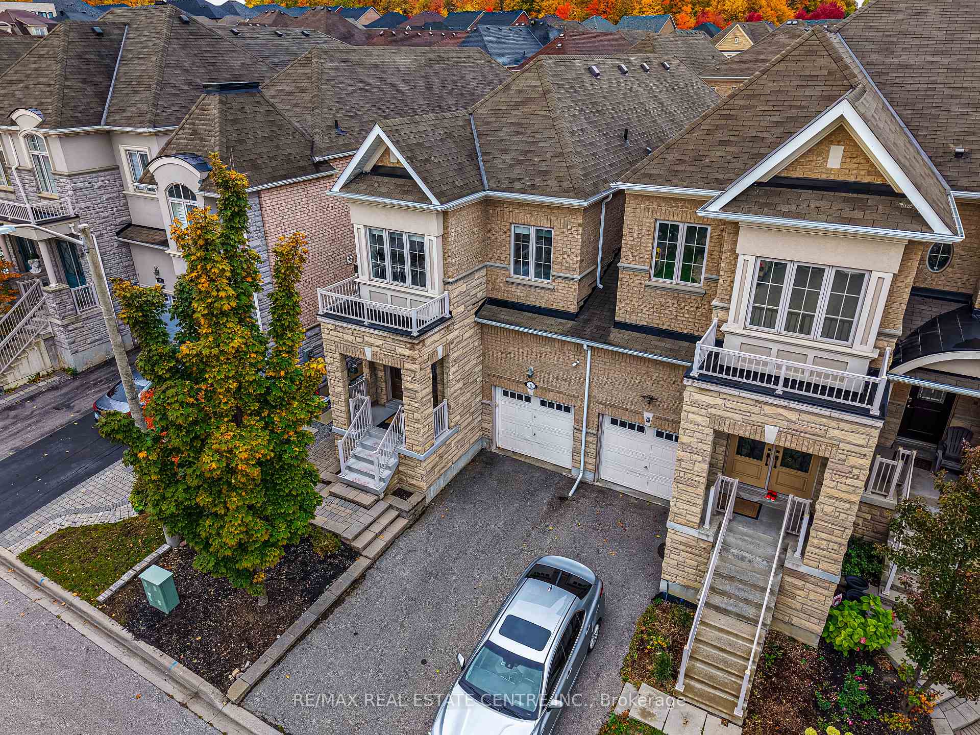 8 Bristlewood Crescent