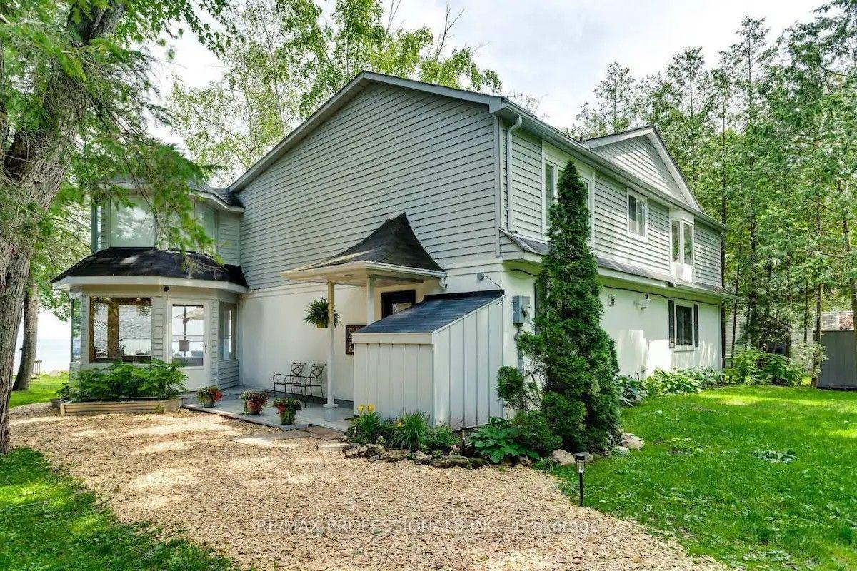 3465 Glenhaven Beach Road