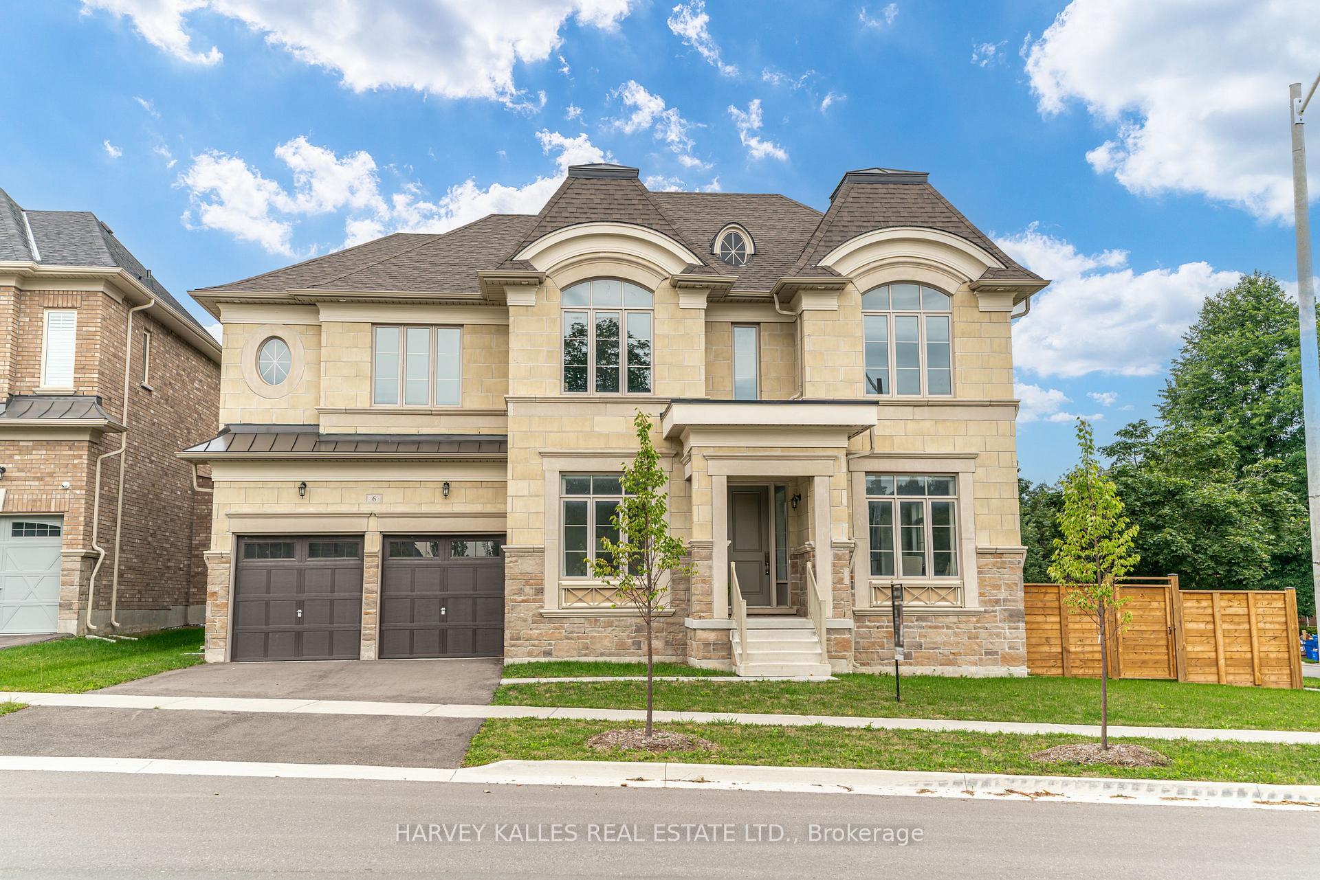 6 Dennis Reed Court